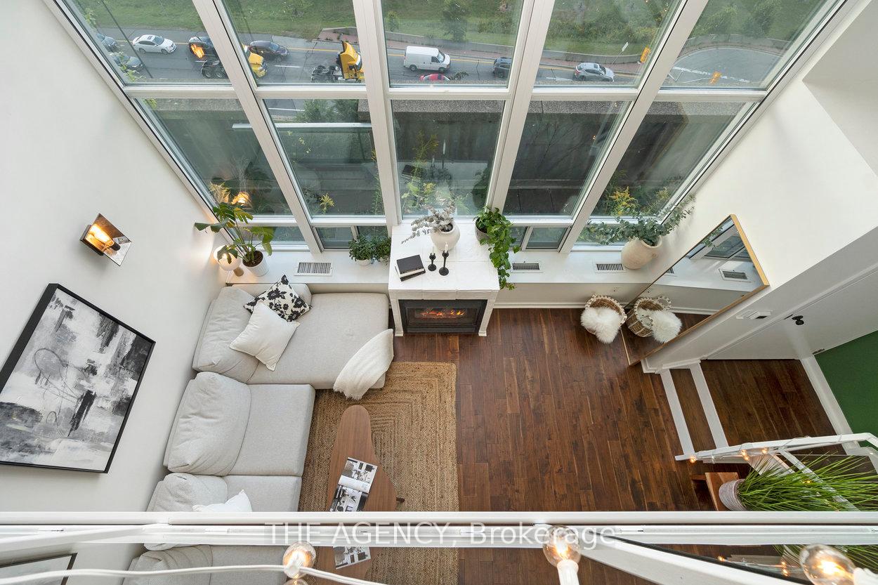 1 Bedroom Condo at 250 Manitoba, Toronto For sale