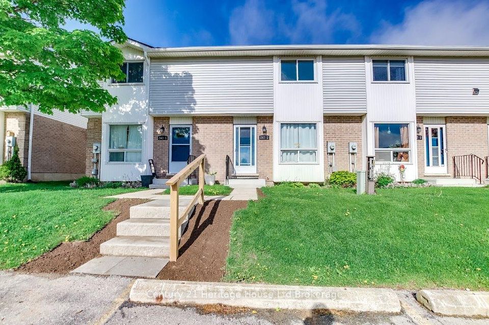 247 Lansdowne Avenue