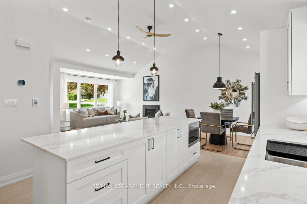 877 Condor Drive