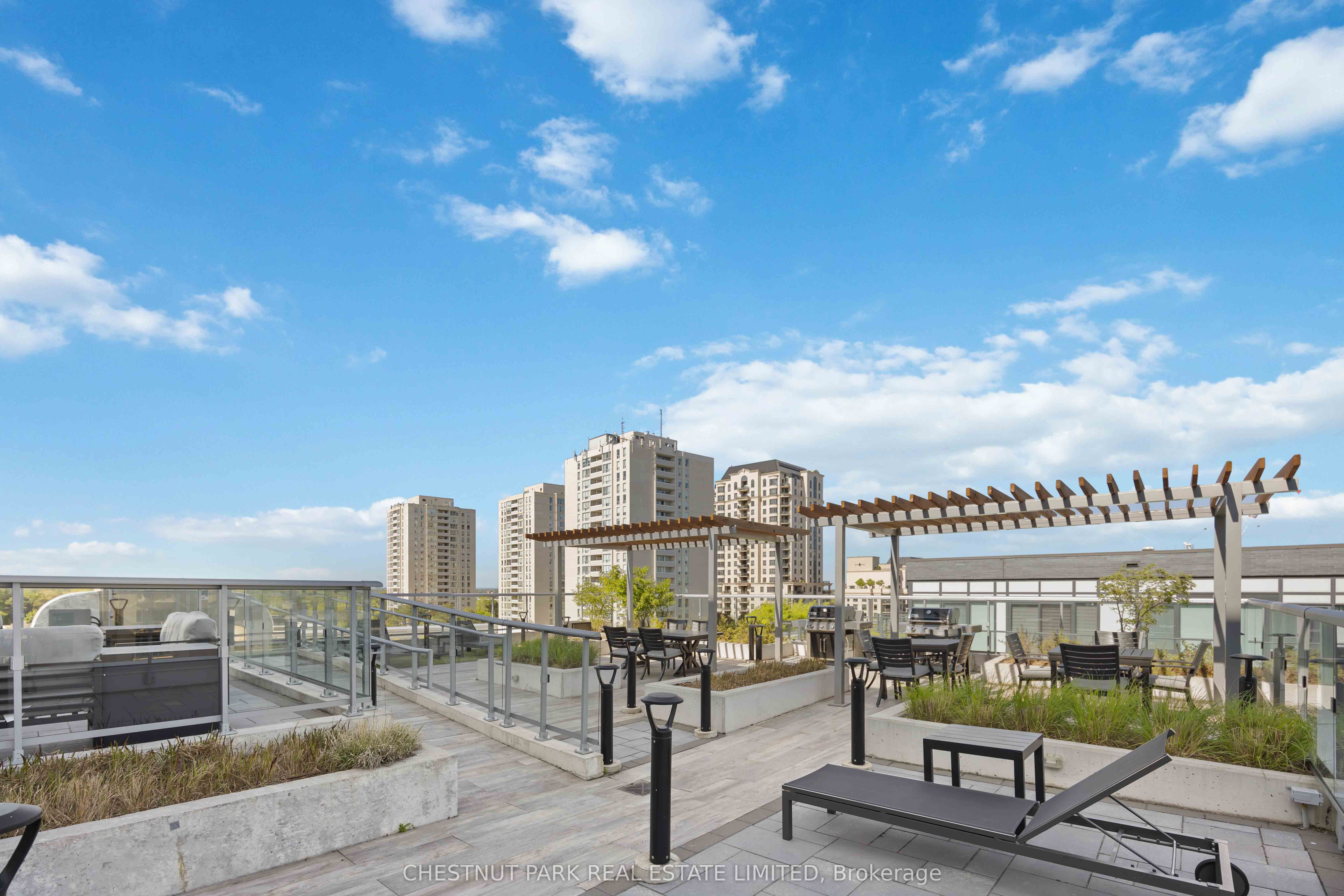 591 Sheppard Avenue E, #1016
