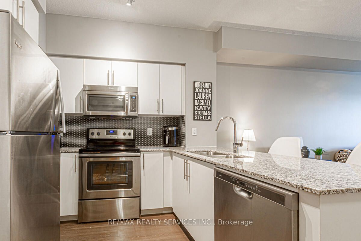 65 Speers Road, #1507
