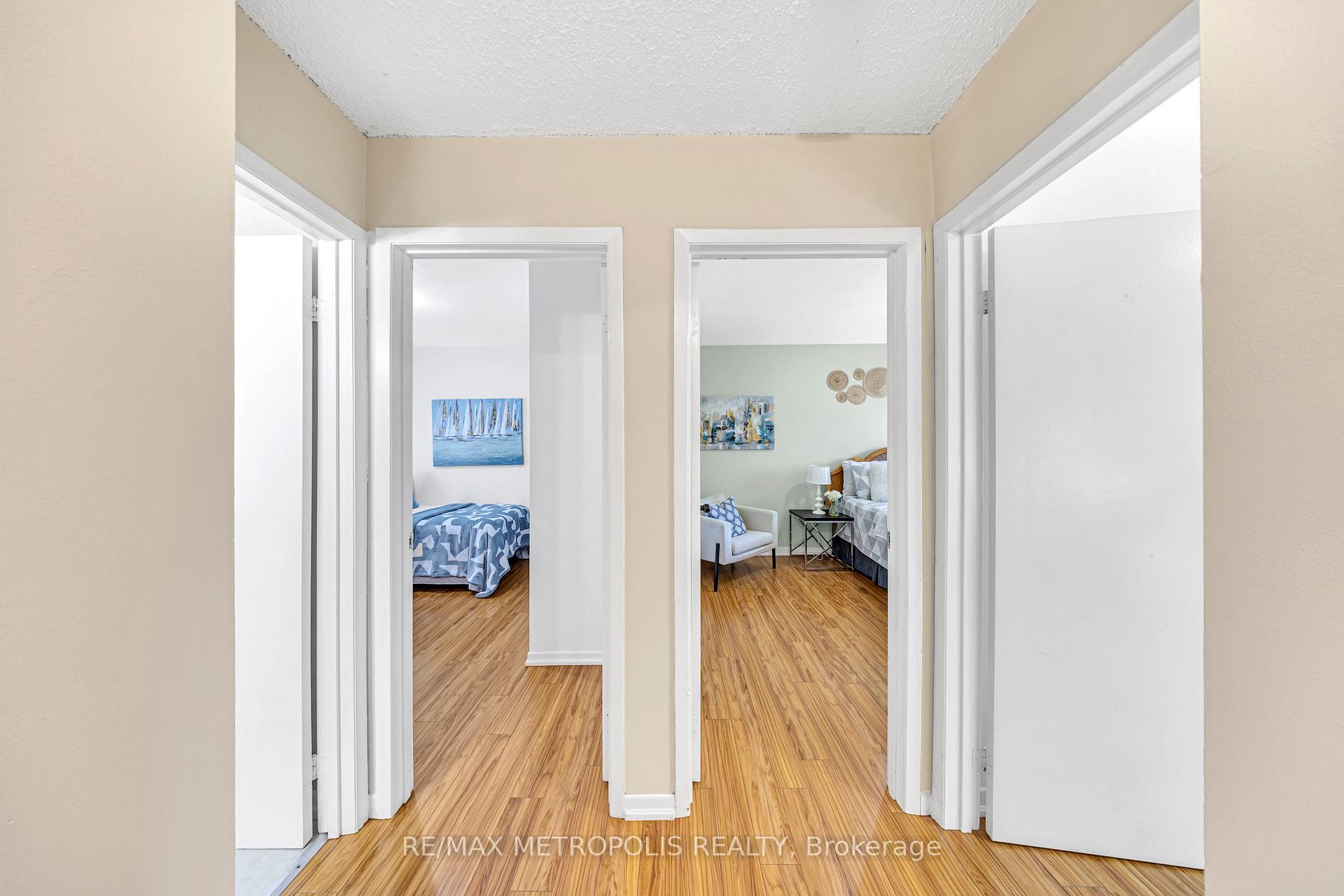 4 Bedrooms Condo at 2550 Birchmount, Toronto For sale