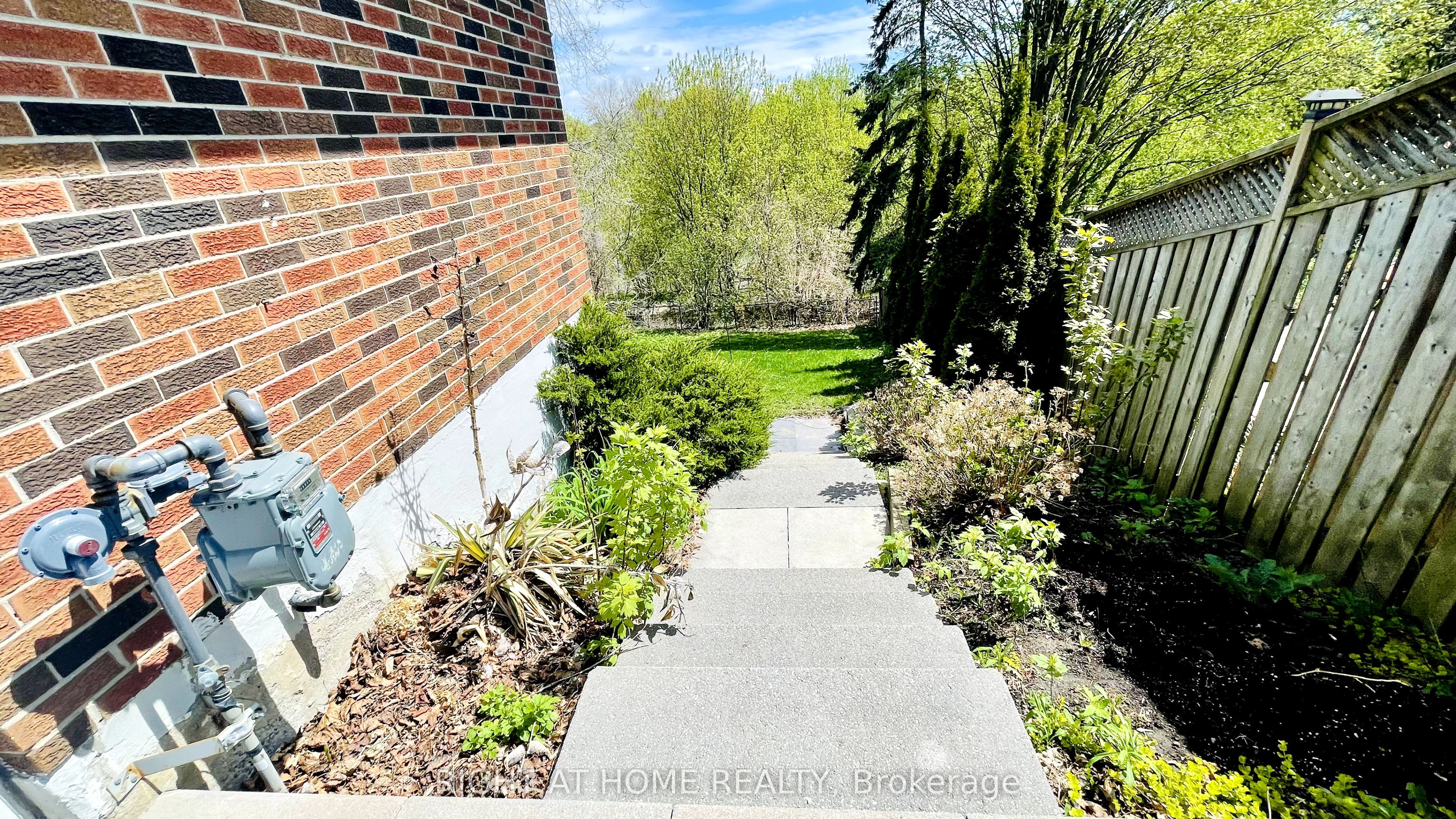 509 Tennyson Court