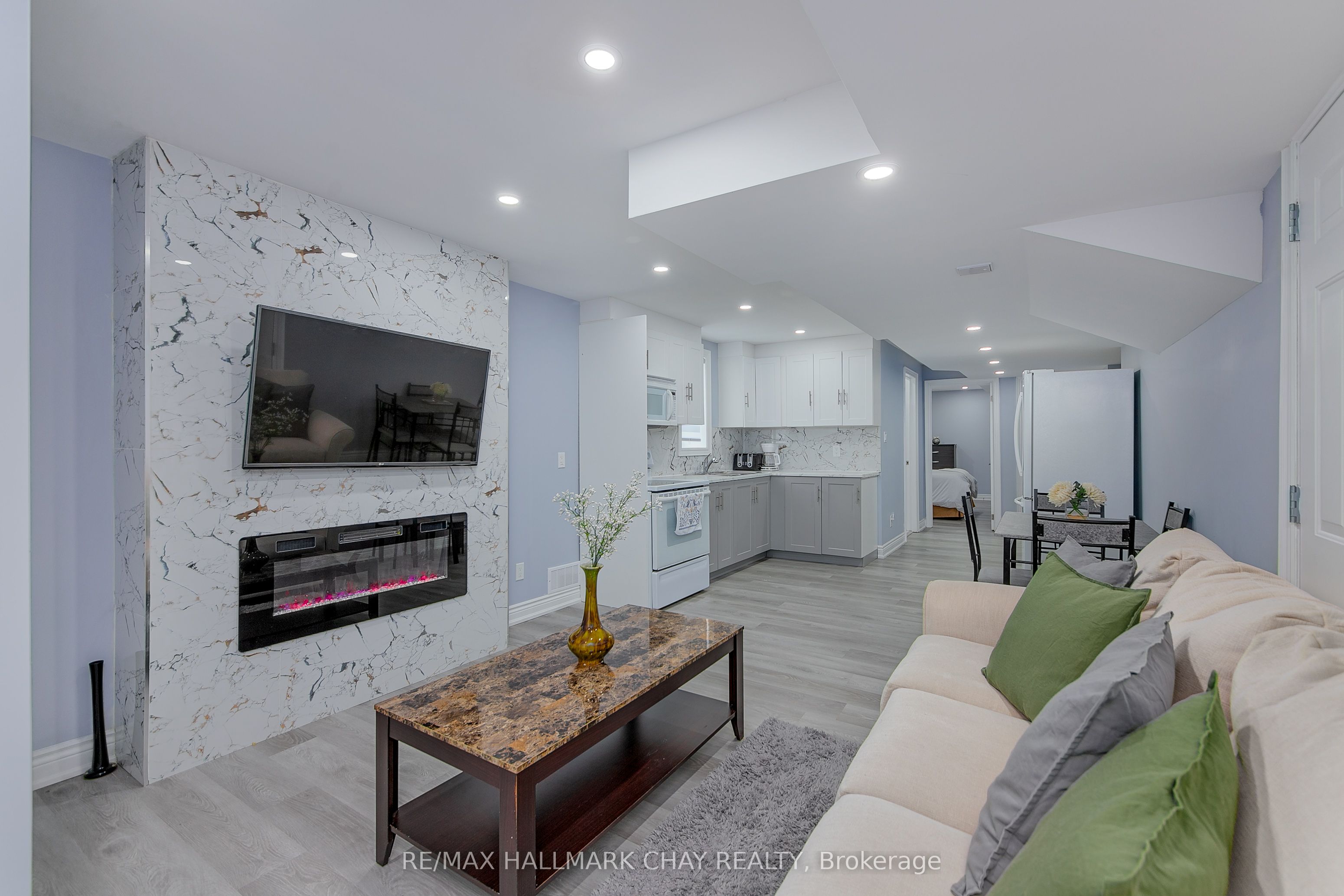 896 John Street, #B1