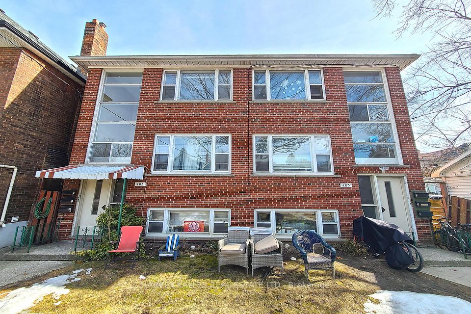 105 Gilmour