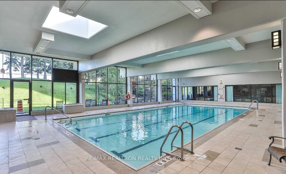 2 Bedrooms Condo at 1555 Finch,  Toronto For sale