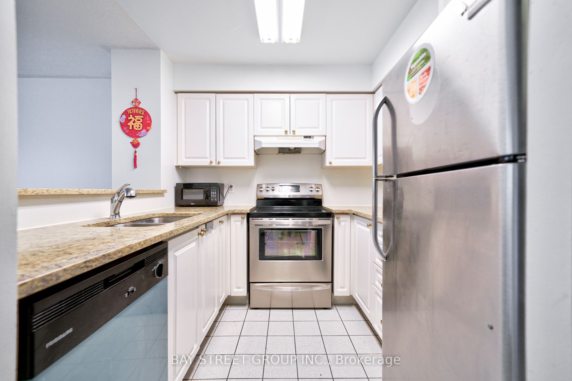 18 Pemberton Avenue, #106