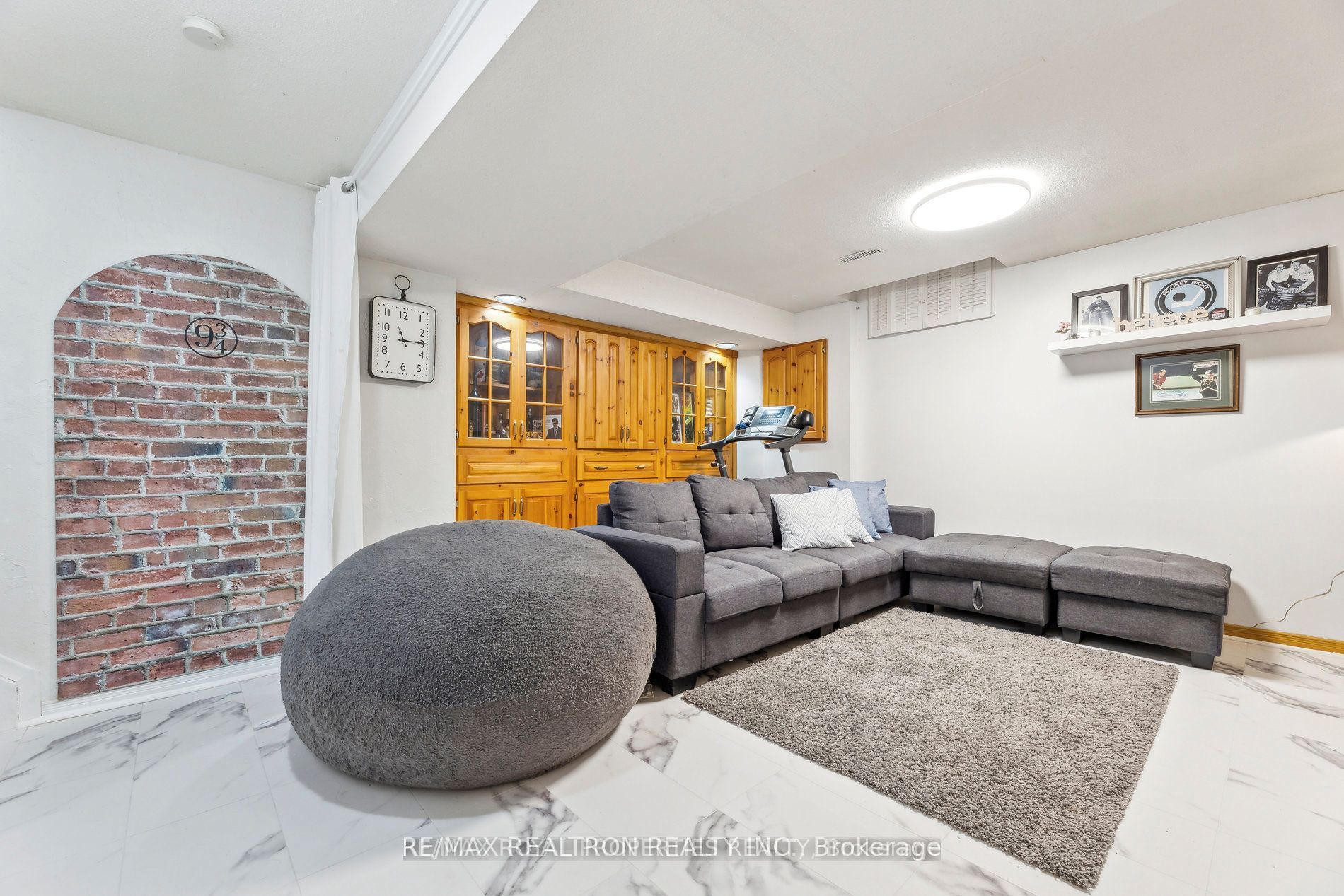 38 Ravenscroft Road