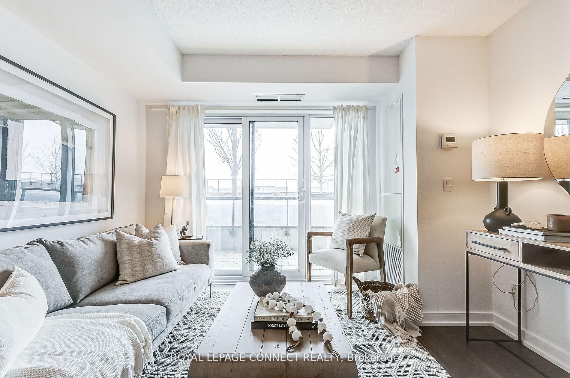 1 Bedroom Condo at 8 Trent, Toronto For sale