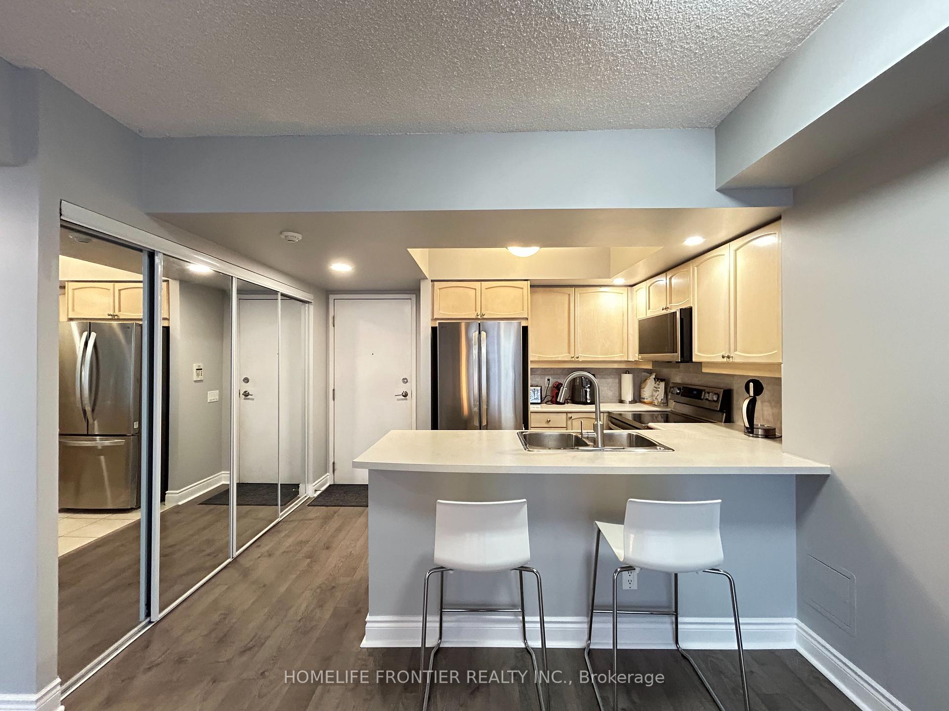 1 Bedroom Condo at 15 Northtown, Toronto For sale