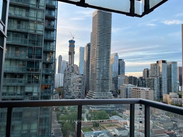2 Bedrooms Co-op at 38 grenville, Toronto For sale