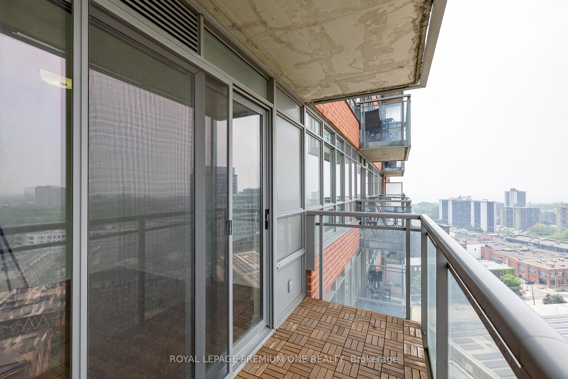 1 Bedroom Condo at 38 Joe Shuster, Toronto For sale