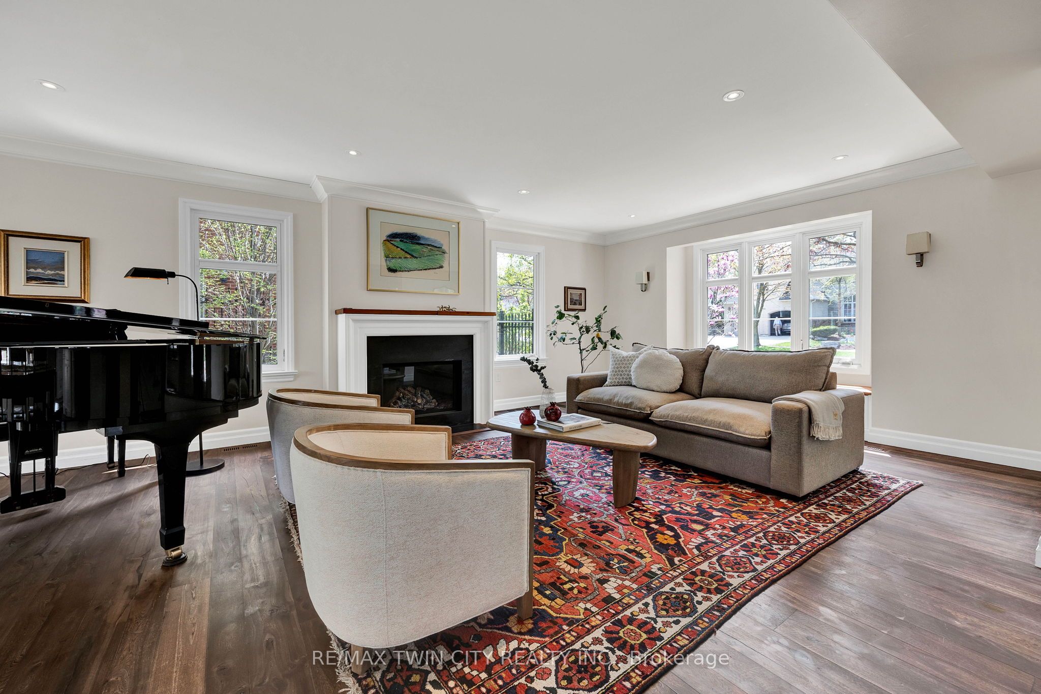 7 Huntley Crescent