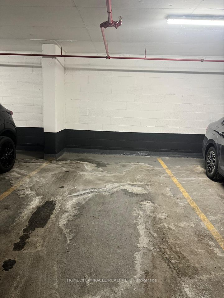 https://trreb-image.ampre.ca/m763IYjptBxw0A11a9EaqI3BksukfmVgwa5xJatbznE/rs:fit:960:960/wm:.5:so:0:50:.4/wmsh:10/wmt:PHNwYW4gZm9yZWdyb3VuZD0nd2hpdGUnIGZvbnQ9JzY4Jz5IT01FTElGRS9NSVJBQ0xFIFJFQUxUWSBMVEQsIEJyb2tlcmFnZTwvc3Bhbj4/L3RycmViL2xpc3RpbmdzLzQwLzczLzEzLzczL3AvOGQyZmY2MDItMDBmNy00ZDBkLWE2OGUtYjA0OTEyMzUyZWYyLmpwZw.jpg