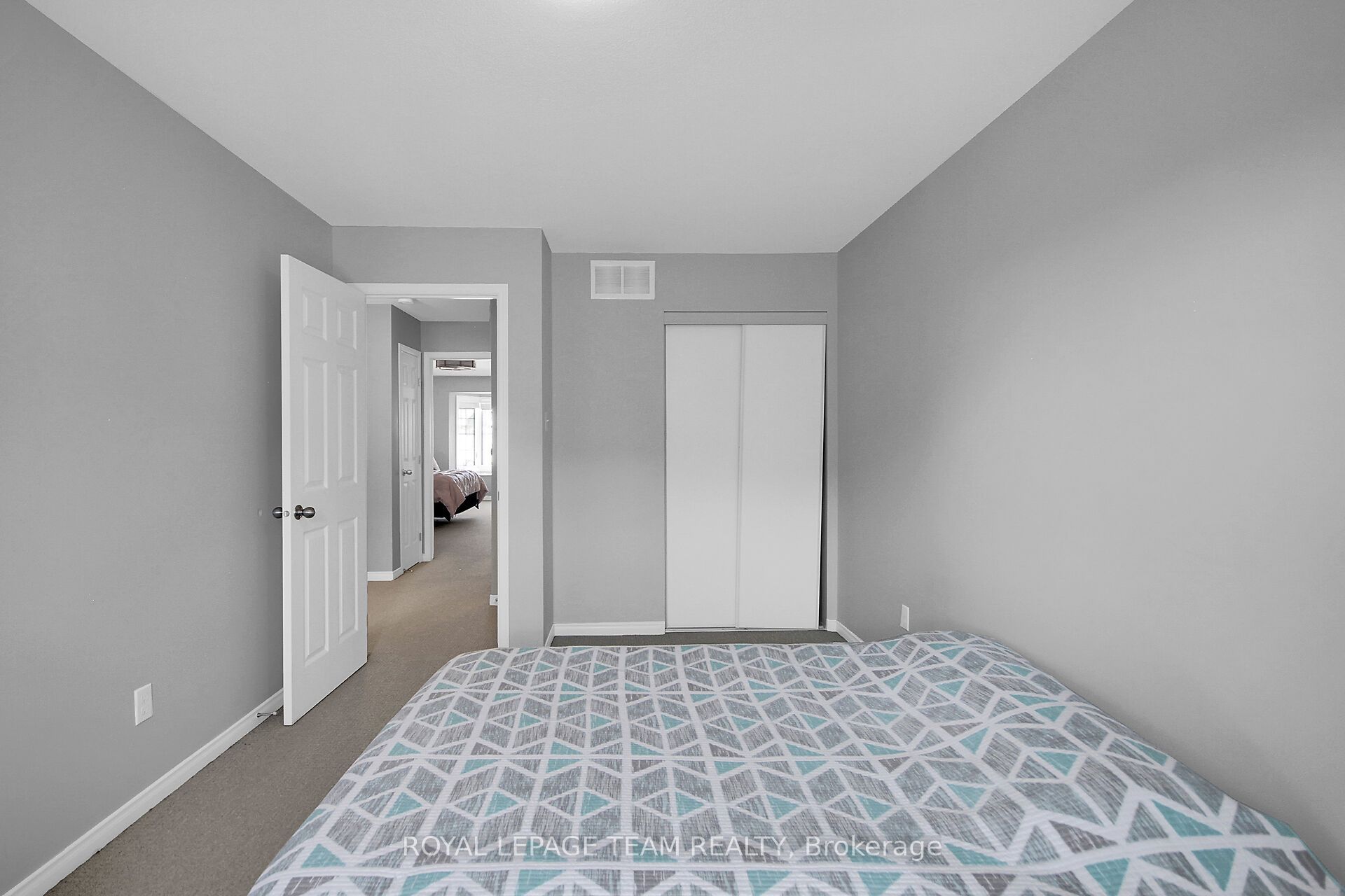 214 Cityview Crescent