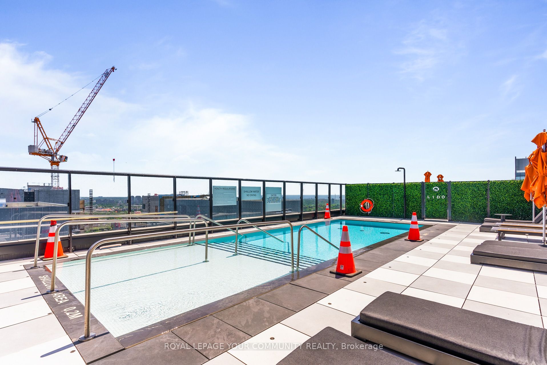 200 Redpath Avenue, #3306