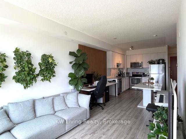 2 Bedrooms Condo at 2800 Keele, Toronto For sale