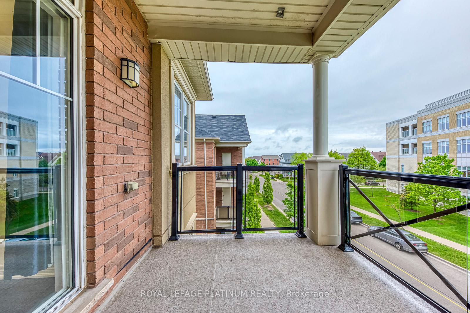 2 Bedrooms Condo at 2339 Sawgrass, Oakville For sale