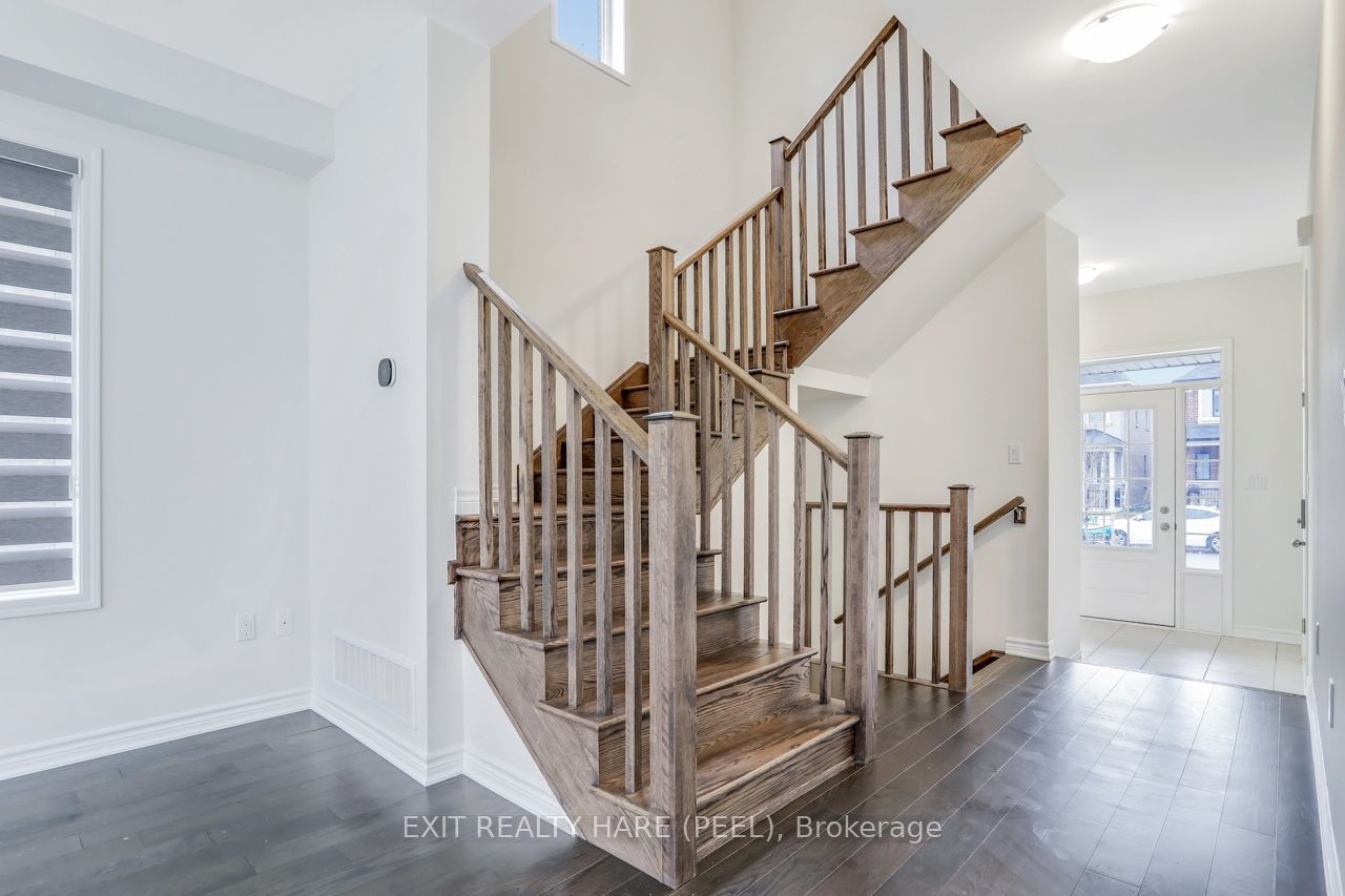 40 Speckled Alder Street