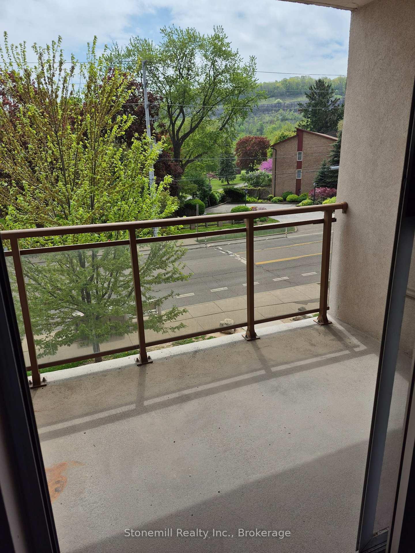 1 Bedroom Condo at 1950 Main, Hamilton For sale