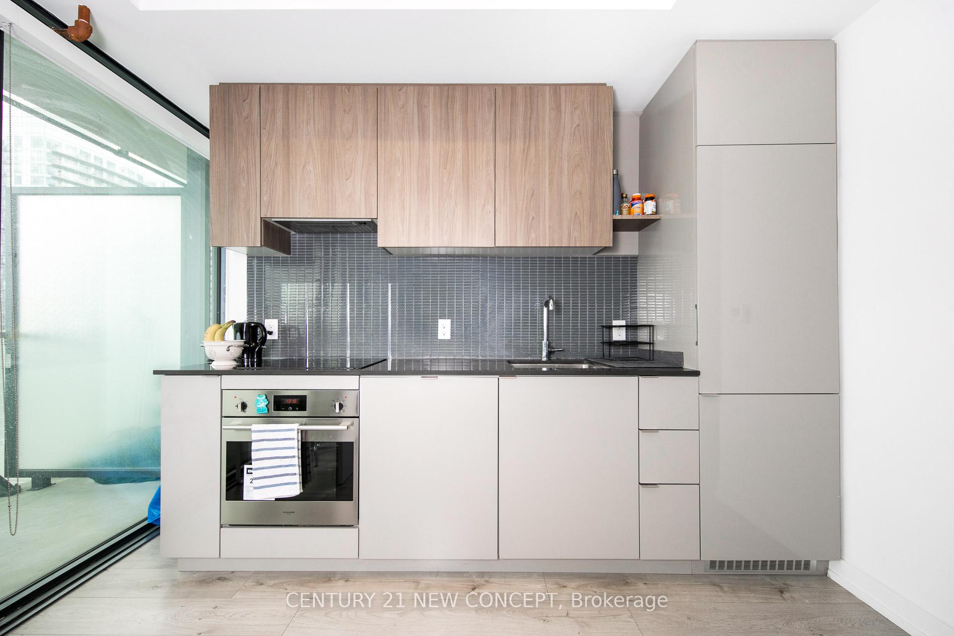 Condo at 161 Roehampton, Toronto For sale