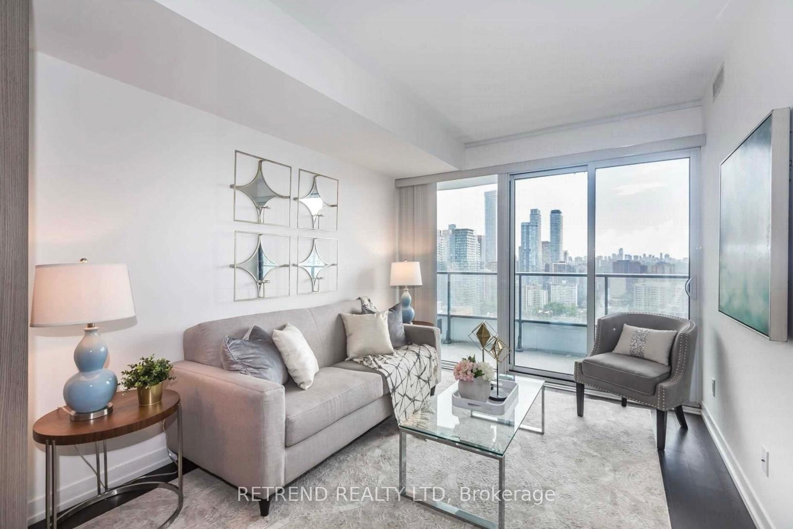 2 Bedrooms Condo at 85 Wood, Toronto For sale
