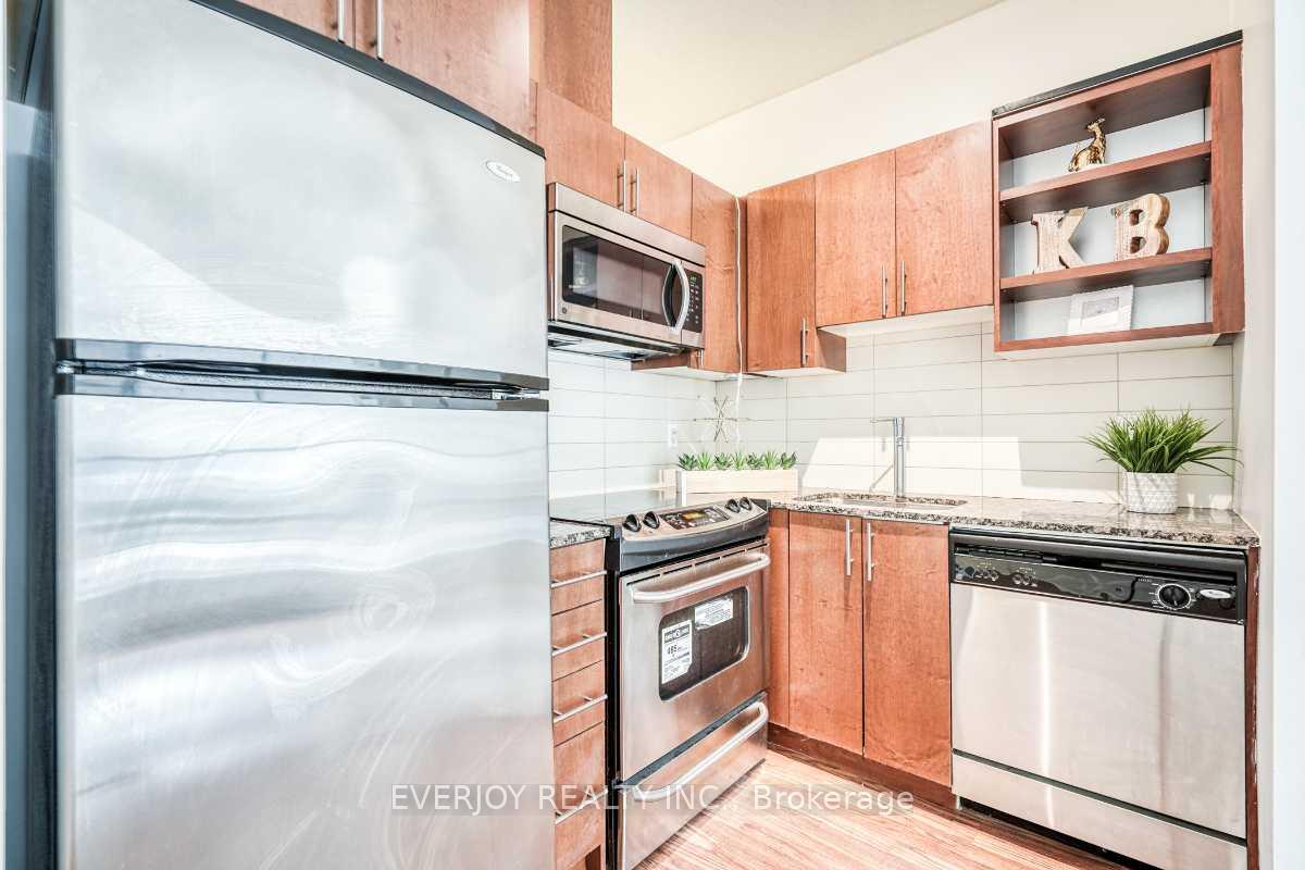 1 Bedroom Condo at 96 St Patrick,  Toronto For sale