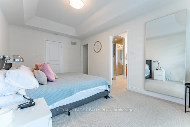 #156 – 12 Edward Horton Crescent, Toronto, ON M8Z 0E5