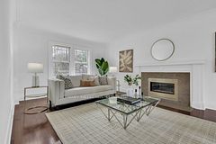 111 Strathallan Boulevard