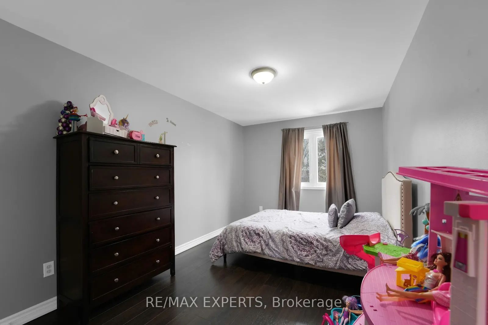 10 Cassander Crescent