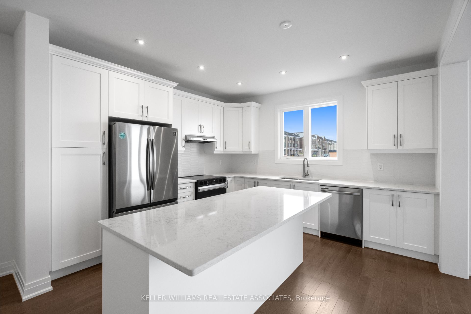 16 Aster Woods Drive