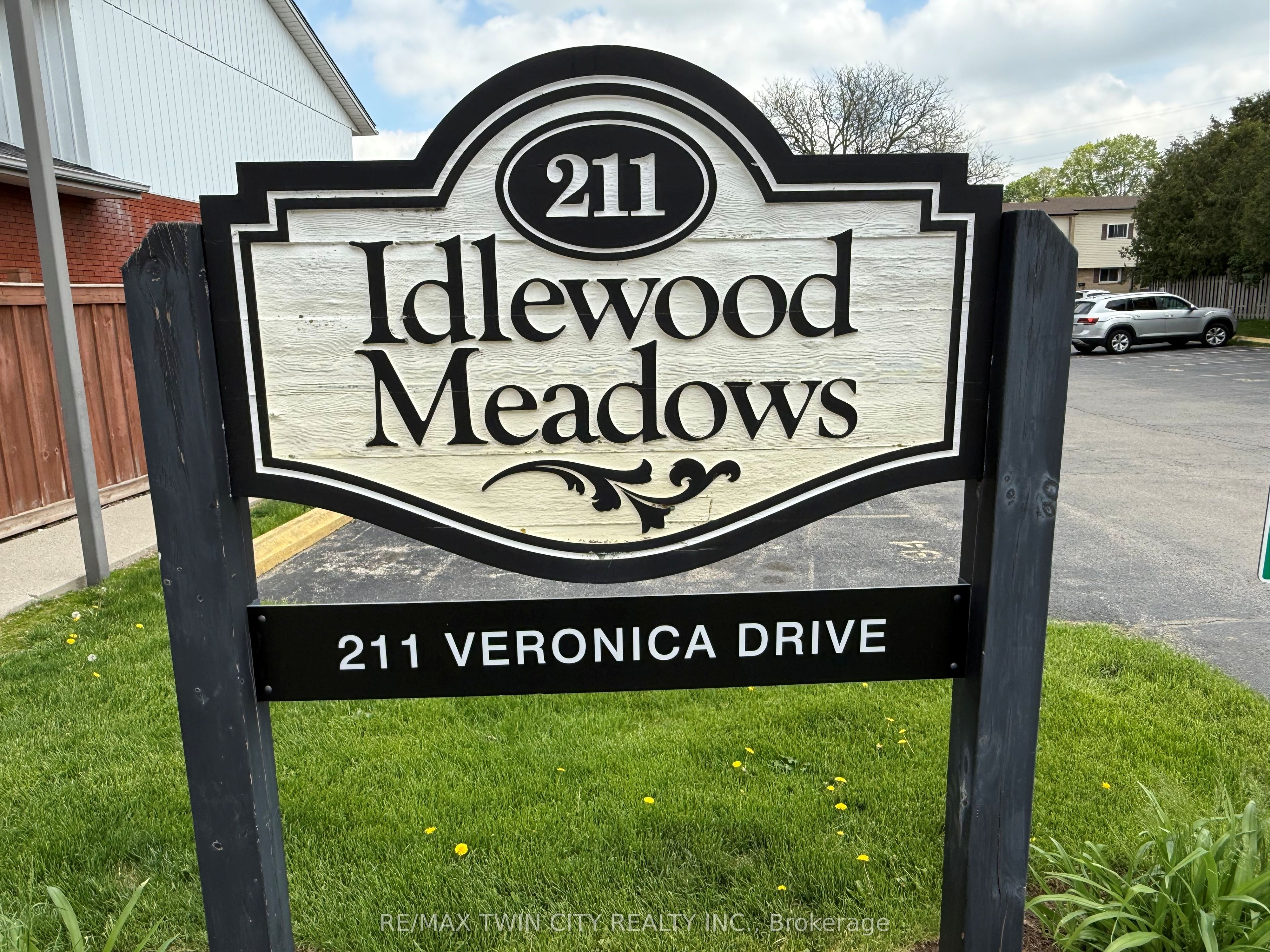 211 Veronica Drive, #29