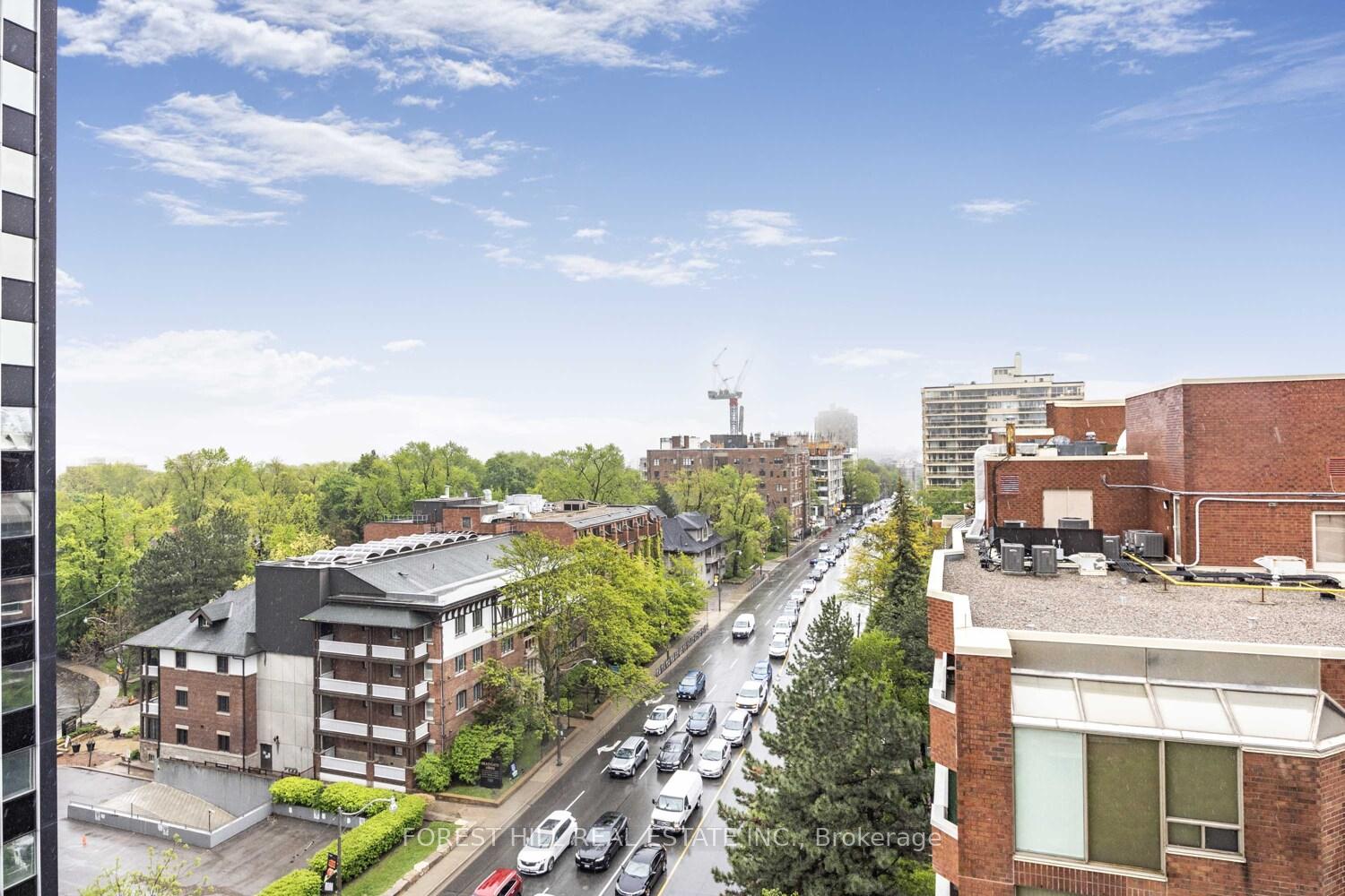 2 Bedrooms Condo at 155 St Clair, Toronto For sale