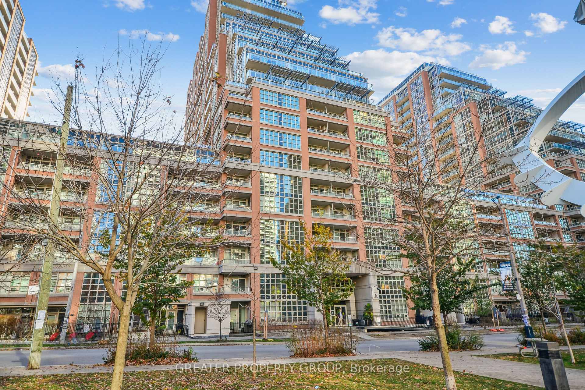 2 Bedrooms Condo at 75 East Liberty,  Toronto For sale