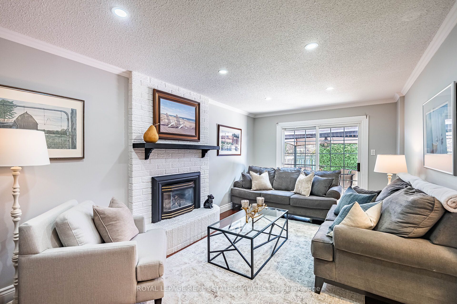 1532 Lovelady Crescent