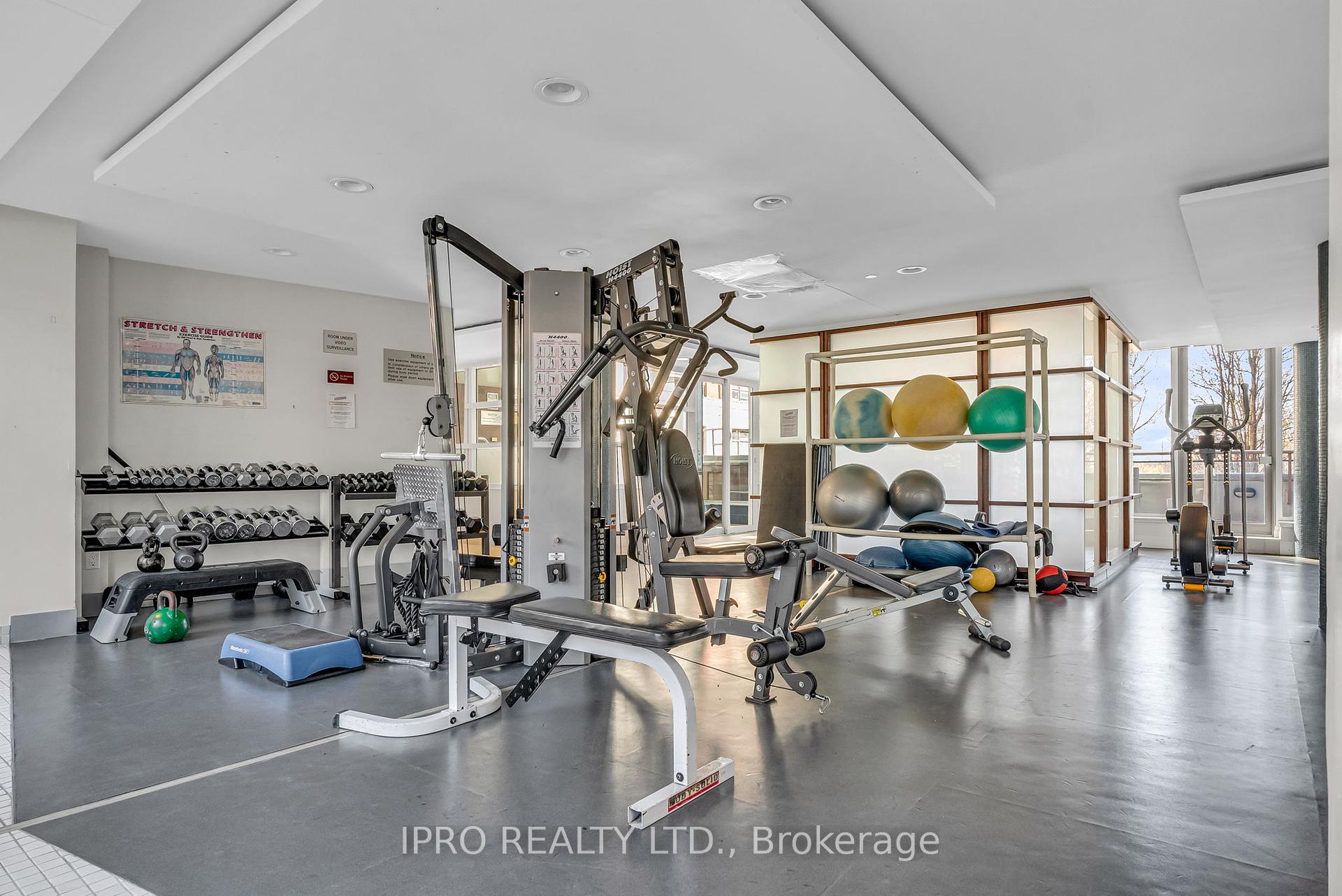 3 Bedrooms Condo at 500 Queens, Toronto For sale
