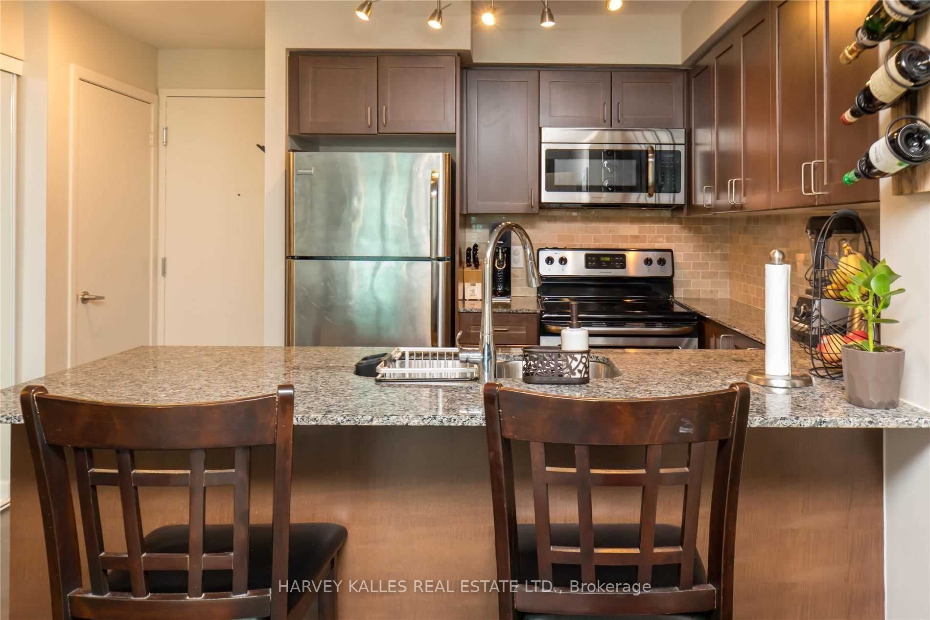 525 Wilson Avenue 812