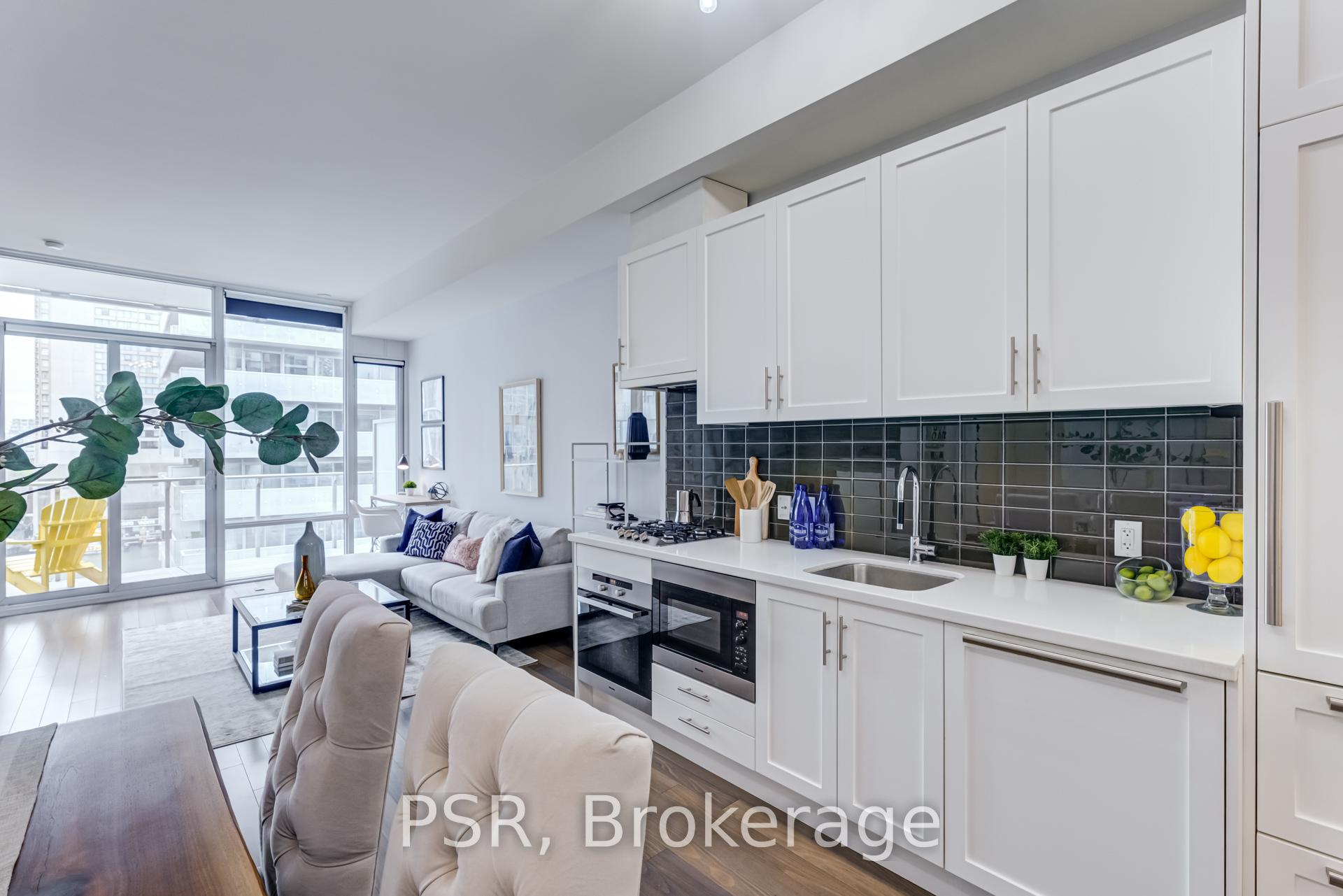 1 Bedroom Condo at 29 Queens Quay, Toronto For sale