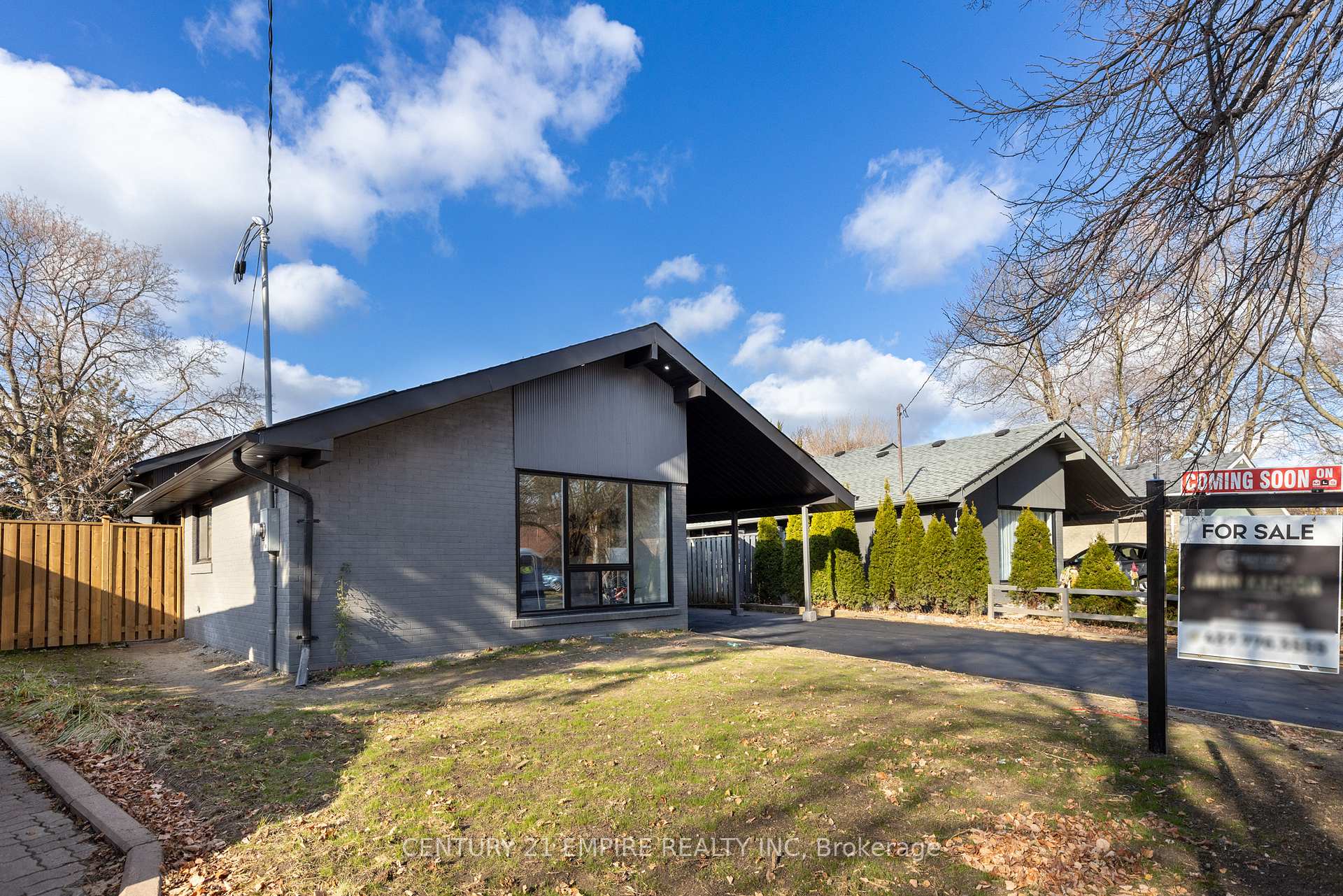 32 Brookridge Drive, Toronto, ON M1P 3M1