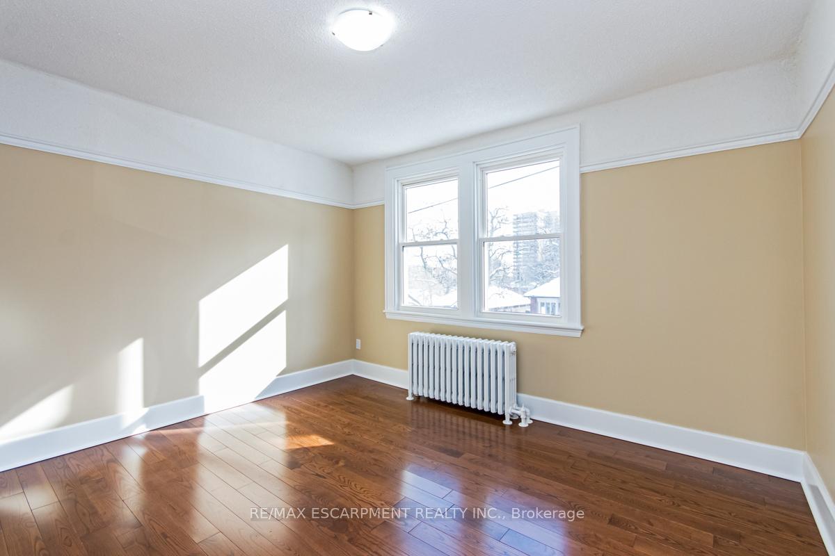 1 Bedroom Condo at 362 John, Hamilton For sale