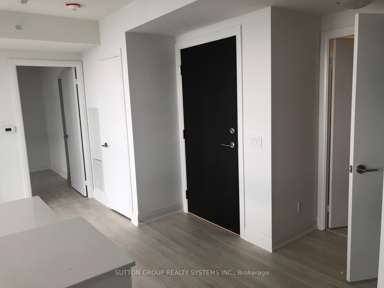 #1910 - 1461 Lawrence Avenue, Toronto, ON M6L 0A6