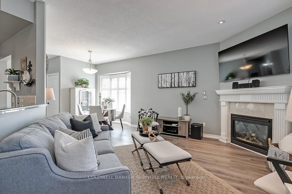 3 Bedrooms Condo at 1375 STEPHENSON,  Burlington For sale