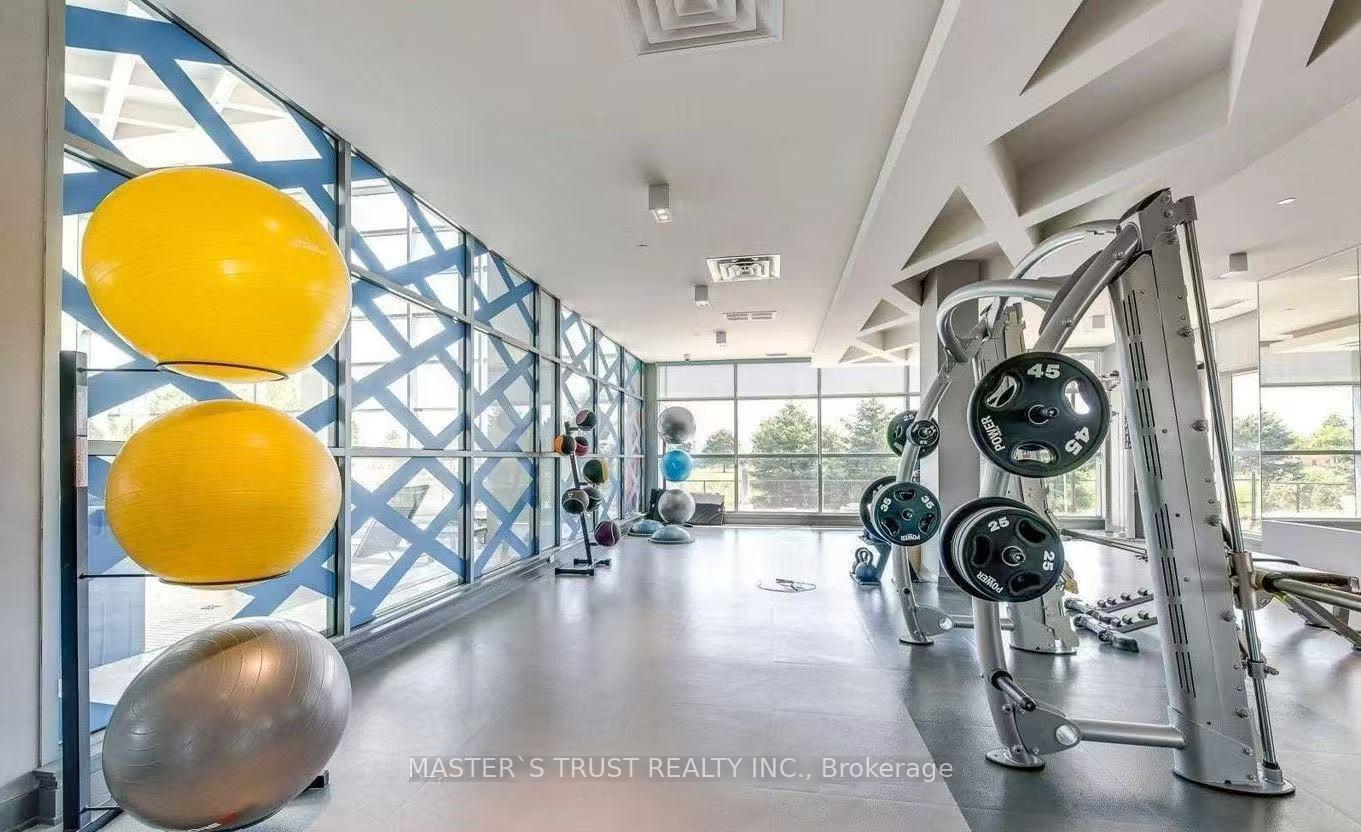 2 Bedrooms Condo at 4699 Glen Erin, Mississauga For sale