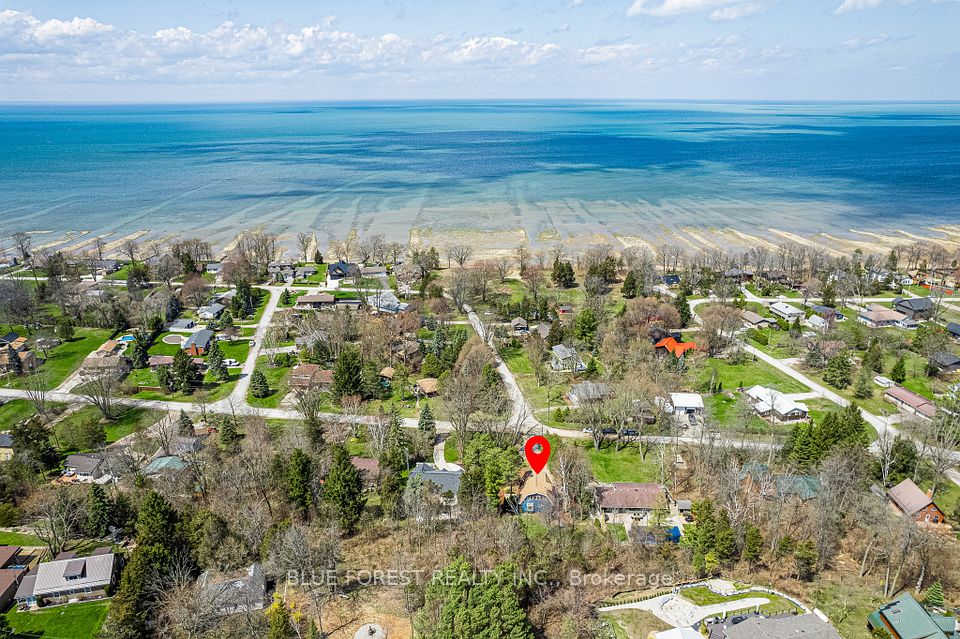 5437 Lake Valley Grove