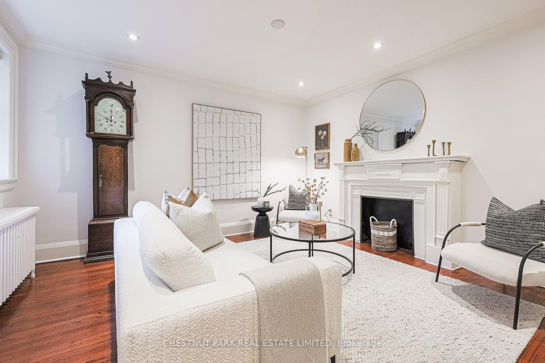 4 Bedrooms Condo at 480 Oriole, Toronto For sale