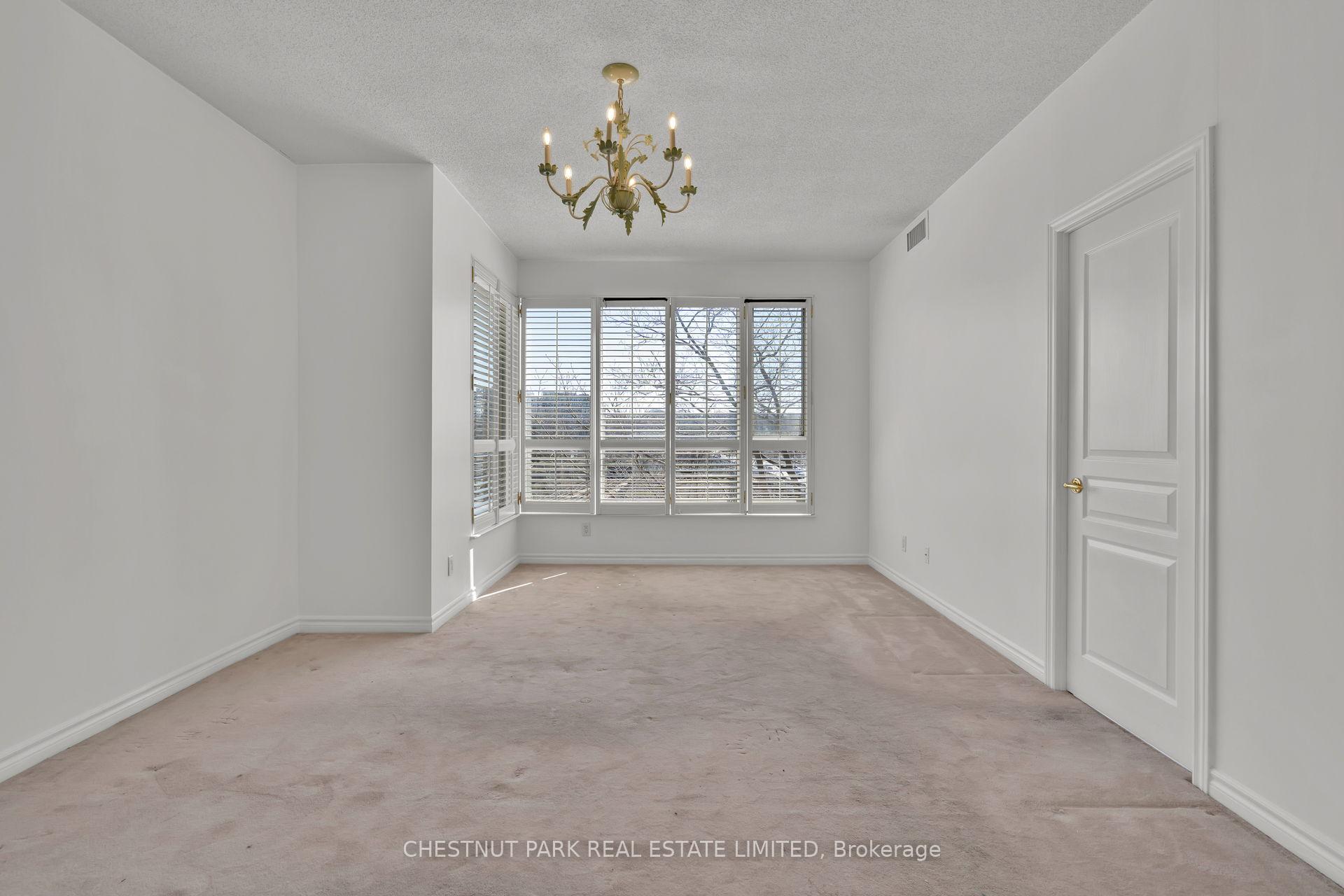 3 Bedrooms Condo at 2662 Bloor, Toronto For sale