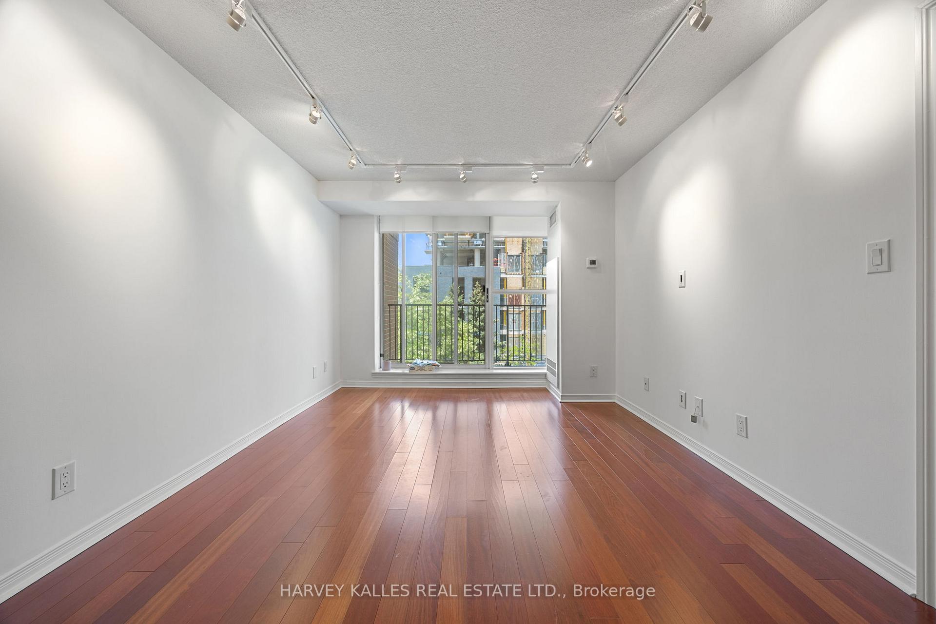 260 Merton Street 601