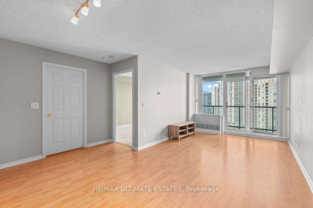 2 Bedrooms Condo at 5500 Yonge, Toronto For sale