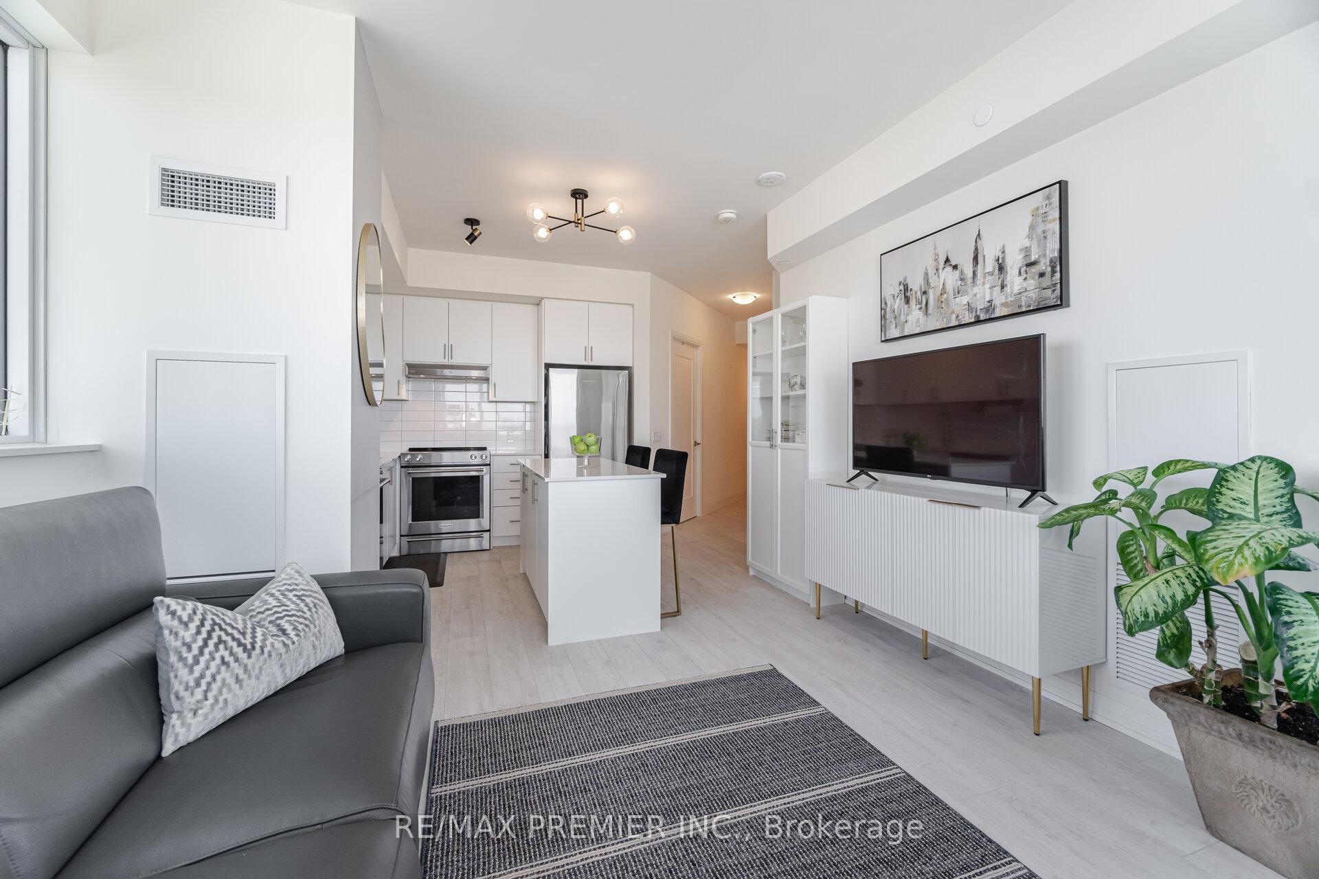 2 Bedrooms Condo at 9000 Jane,  Vaughan For sale