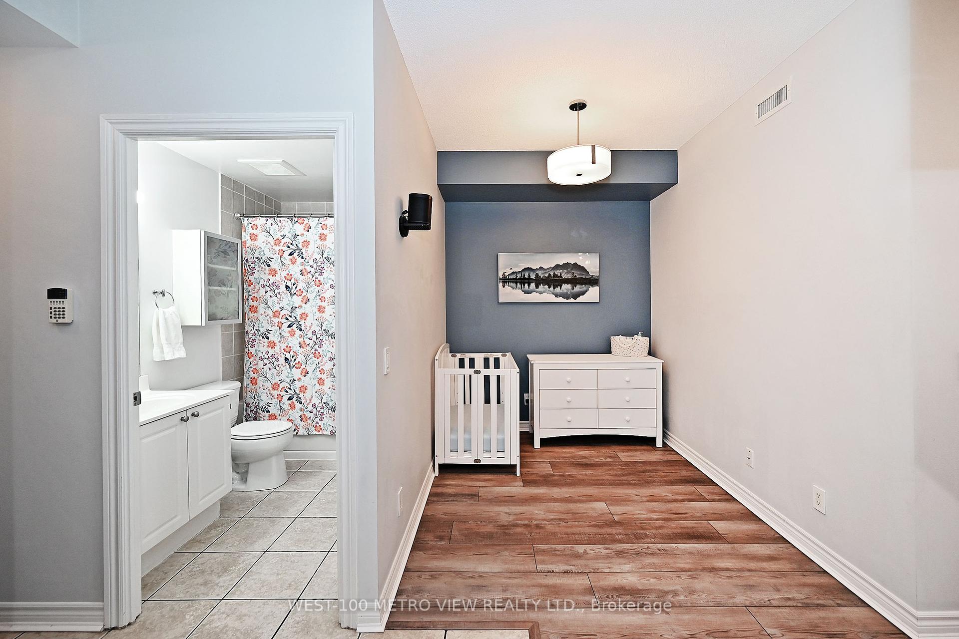 2 Bedrooms Condo at 2365 CENTRAL PARK, Oakville For sale
